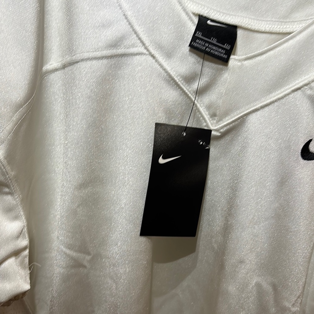 NWT Nike White Football Jersey - Picture 3 of 5